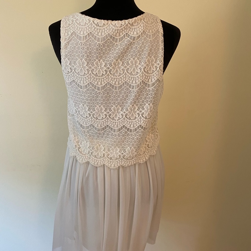 LACY DRESS - Picture 2 of 2